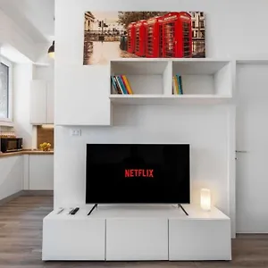 https://fieramilano-san-siro-exclusive-milanese-house.italymilanhotels.net